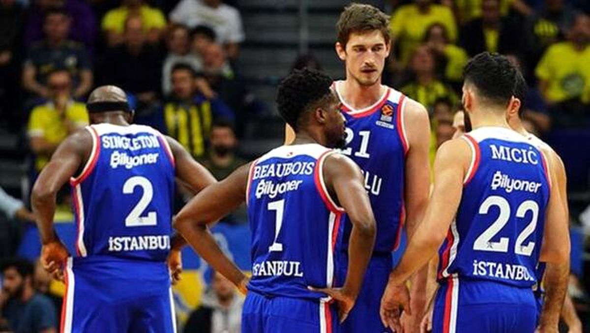 Anadolu Efes\'in rakibi CSKA