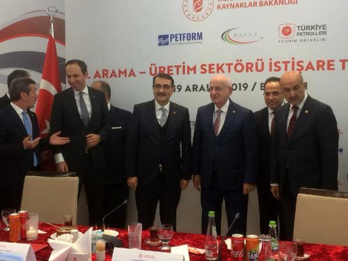 Bakan Dönmez: Akdeniz\'de misafir değil, ev sahibiyiz (2)