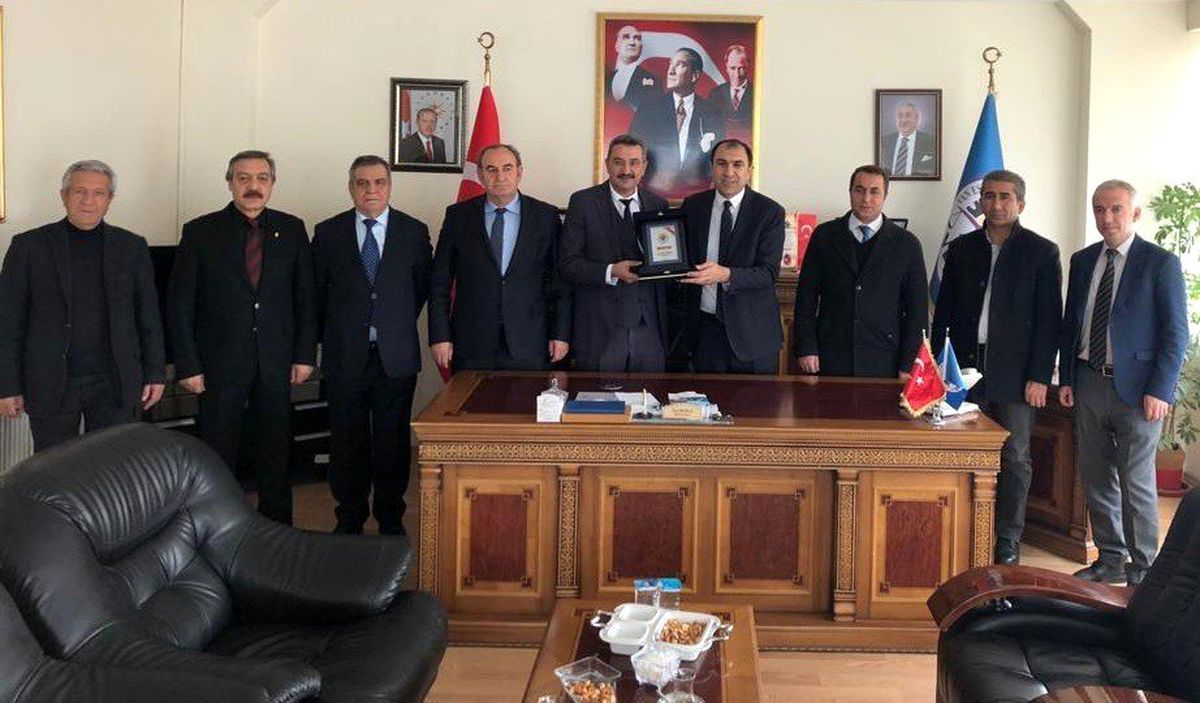 Başkan Berge\'den "kayıt dışı" uyarısı