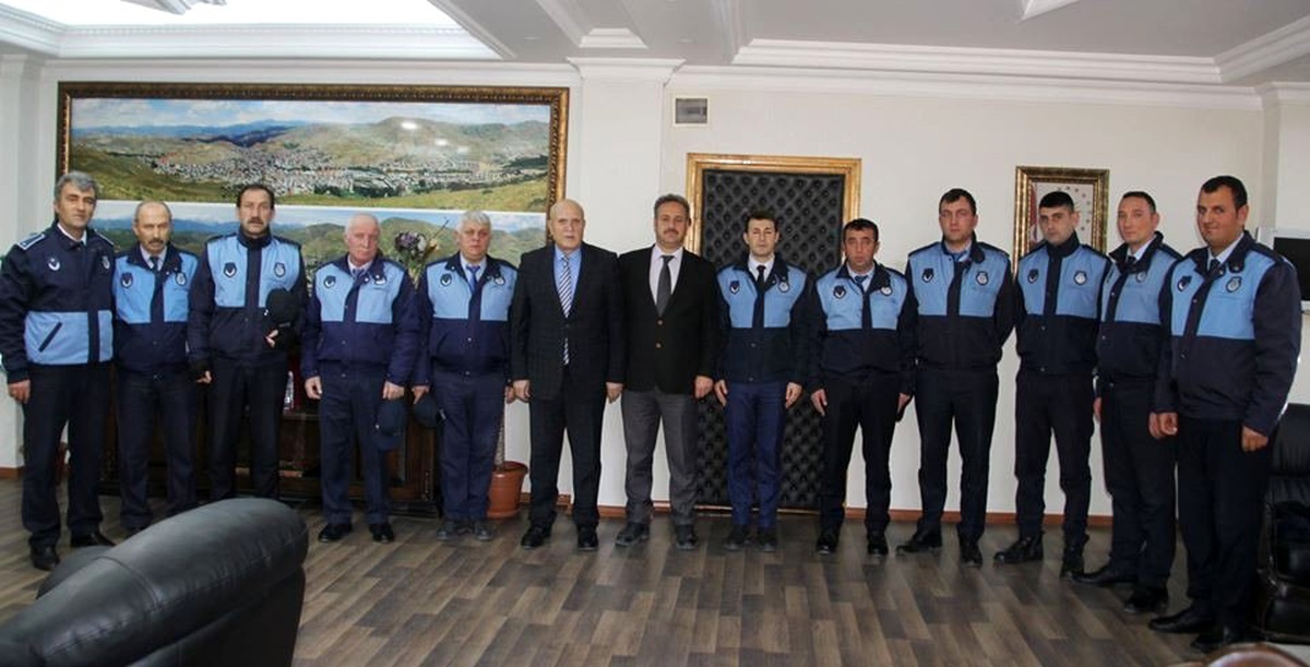 Başkan Pekmezci zabıta personeliyle istişarede bulundu
