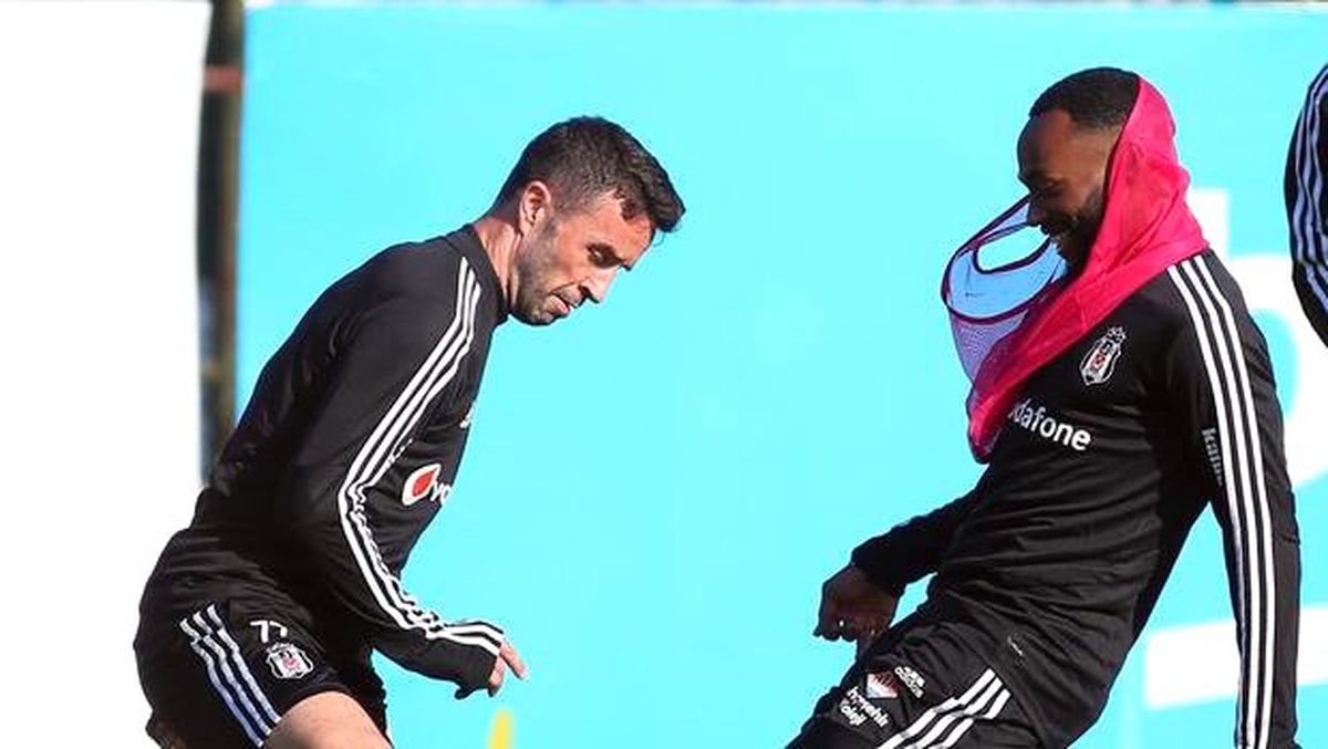 Beşiktaş, derbi hazırlıklarına başladı! N\'Koudou takımla çalıştı...