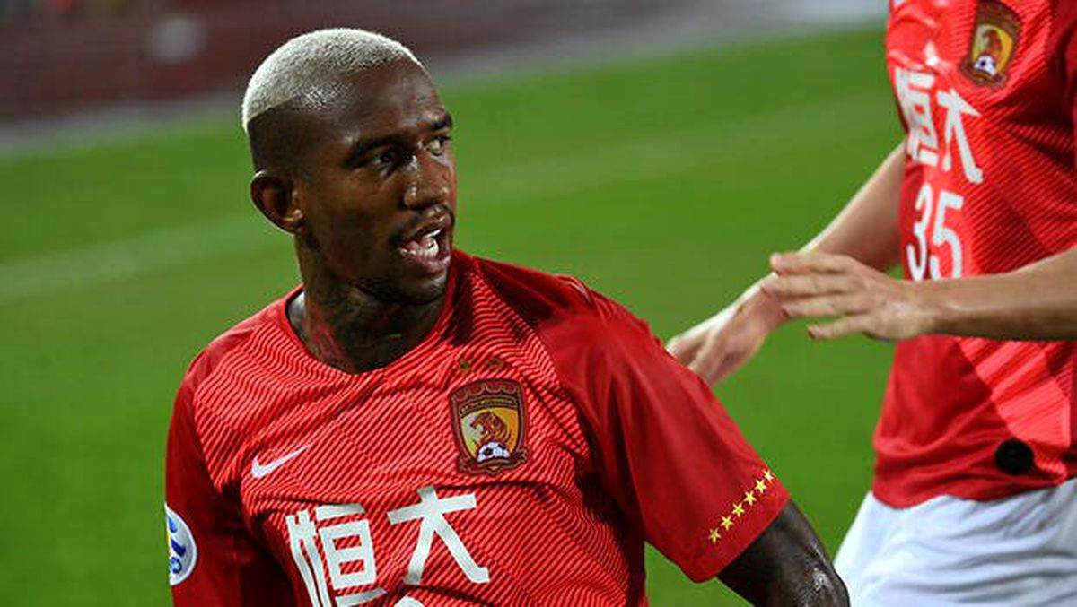 Beşiktaş\'ın eski oyuncusu Talisca\'dan transfer itirafı!