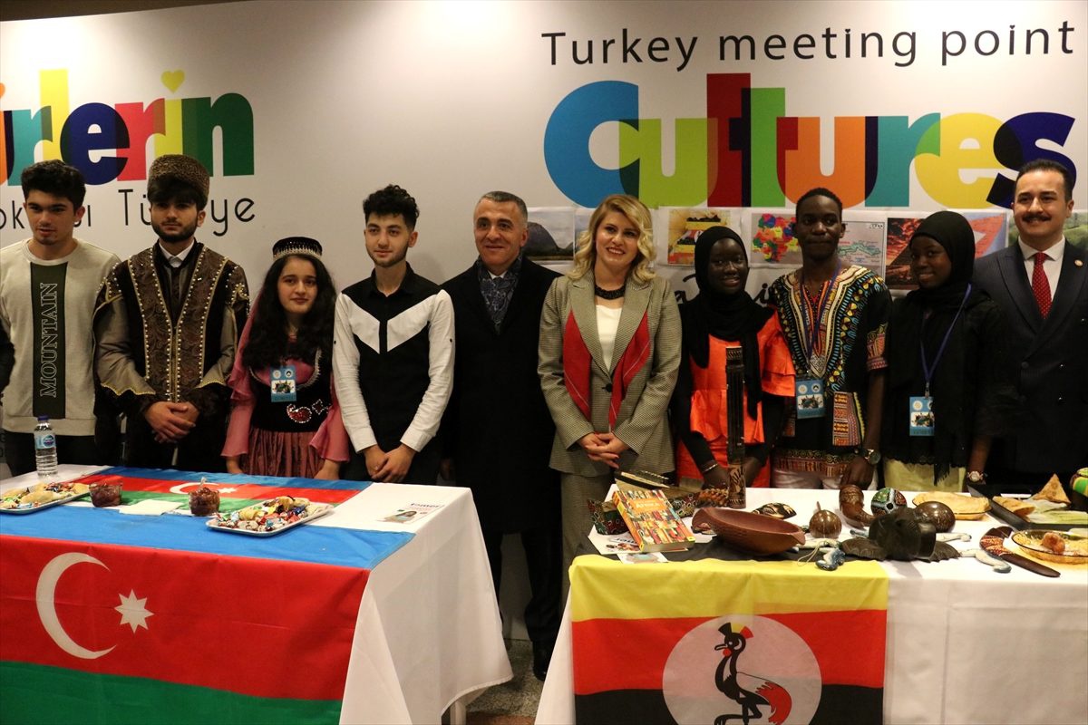 "Dünya Kültürlerinin Buluşma Noktası Türkiye" etkinliği düzenlendi