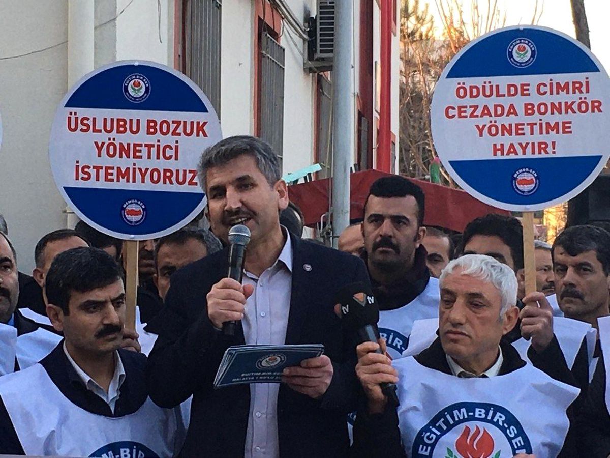 Eğitim-Bir-Sen, sözleşmeli öğretmenliğin sonlandırılmasını istiyor