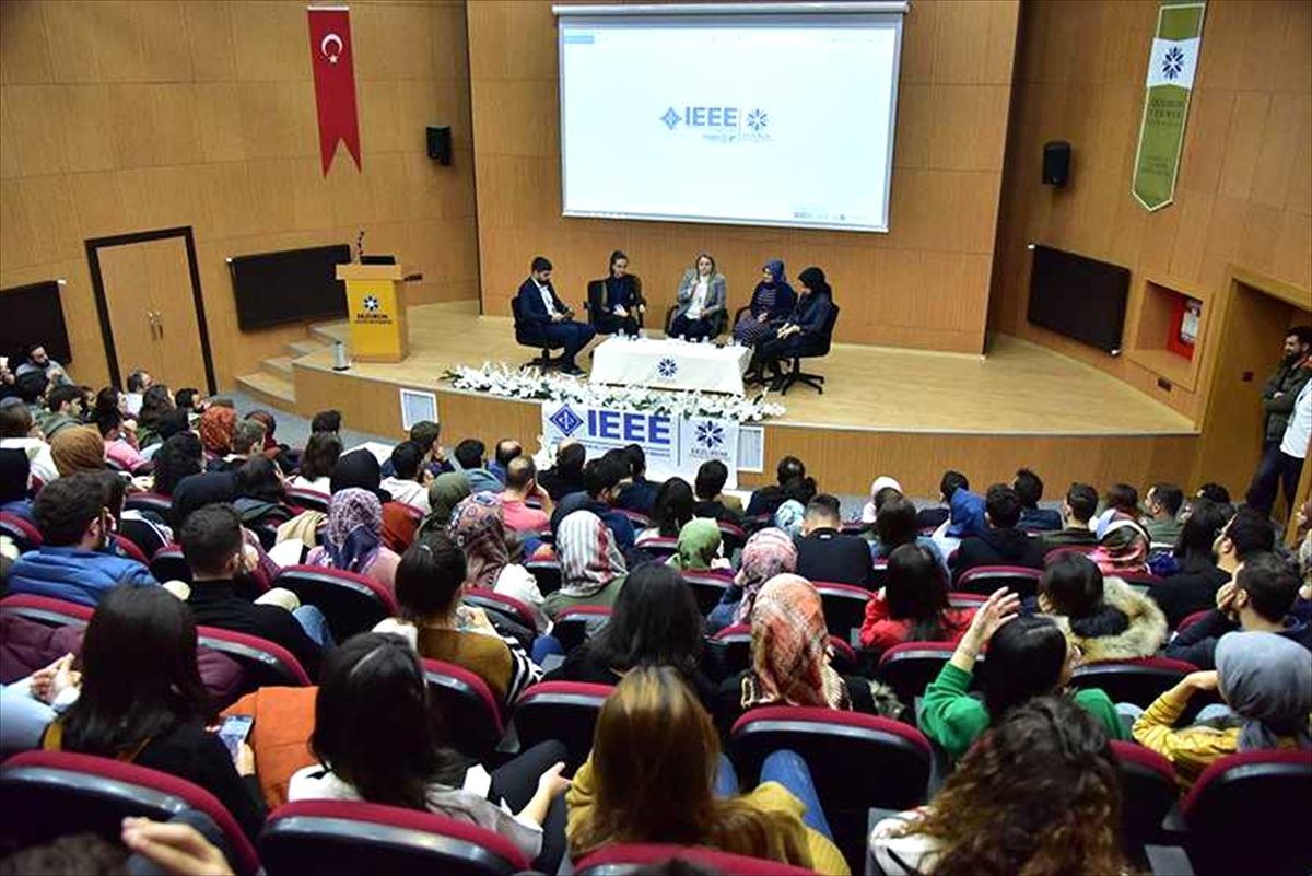 ETÜ\'de "Yarının Kadınları" paneli