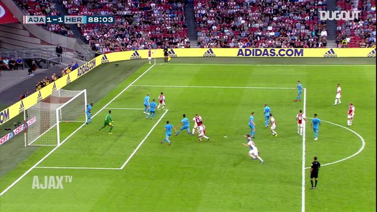 Matthijs De Ligt\'in Ajax Formasıyla Attığı En İyi 5 Gol