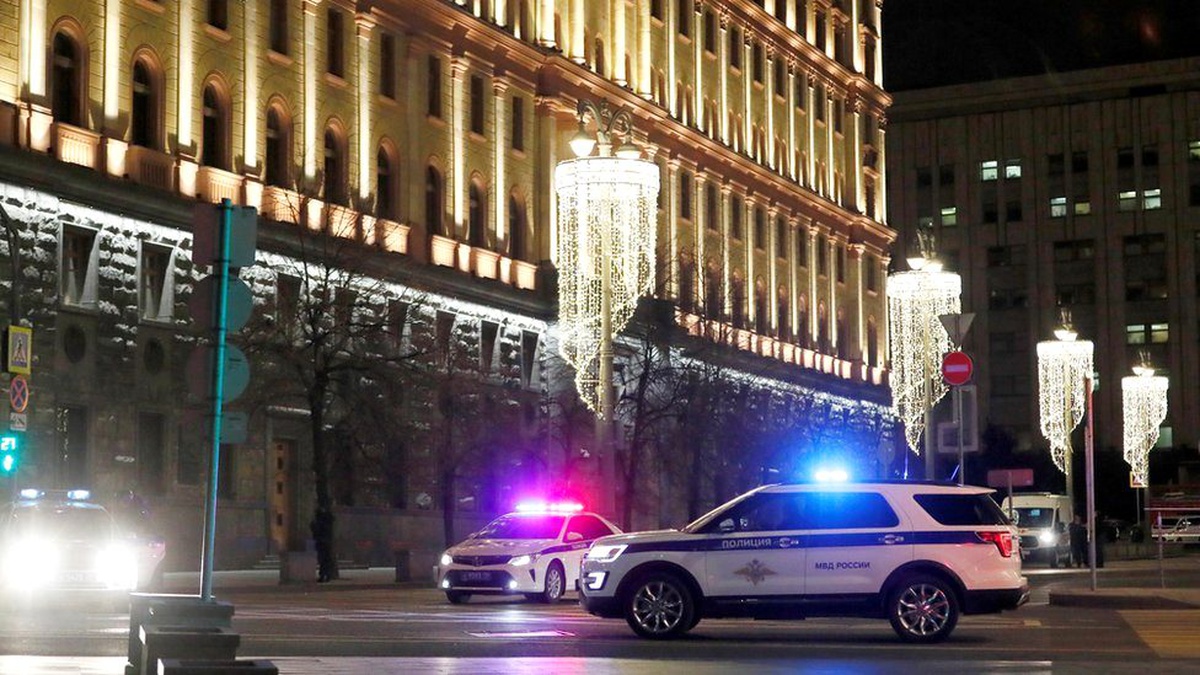 Moskova\'da Federal Güvenlik Servisi binasında silahlı saldırı düzenlendi