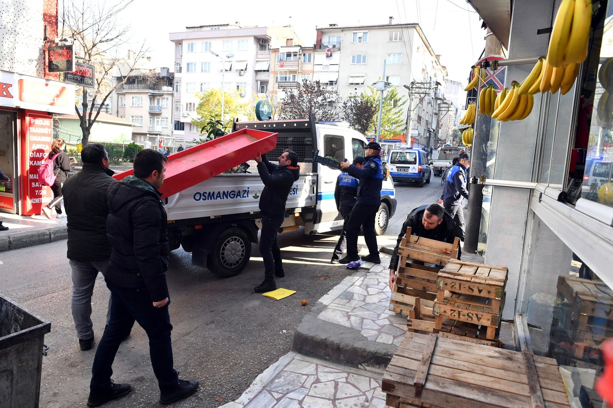 Osmaniye Belediyesi hayvan barınağı, üniversite öğrencilerini ağırladı