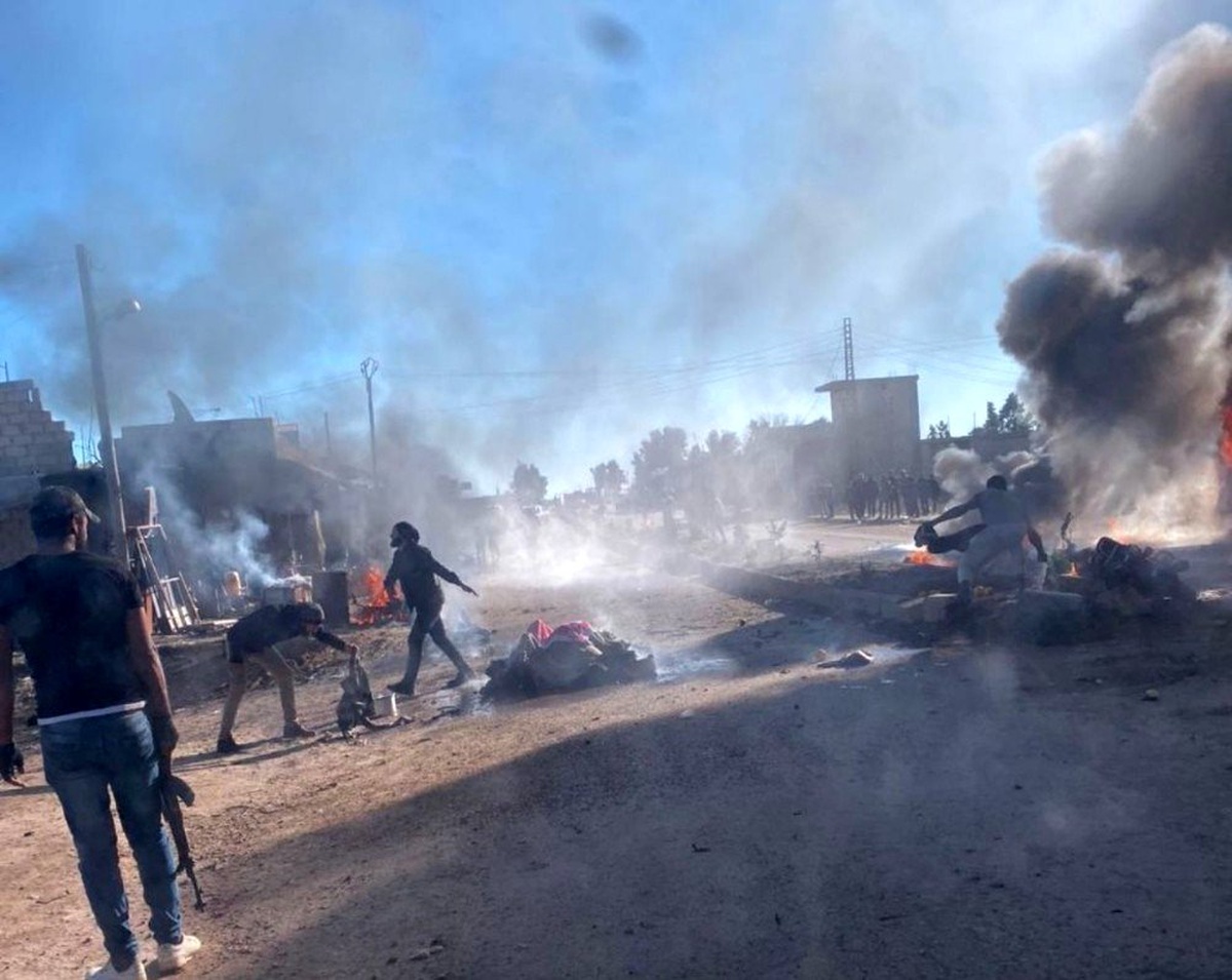 Rasulayn\'da bomba yüklü araç patladı: 5 ölü, 10 yaralı