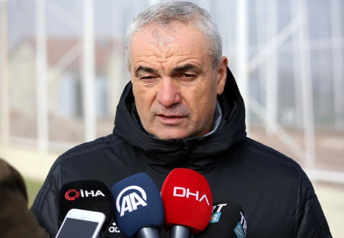 Rıza Çalımbay: "Emre ile Mert Hakan\'ı gönderme düşüncemiz yok"