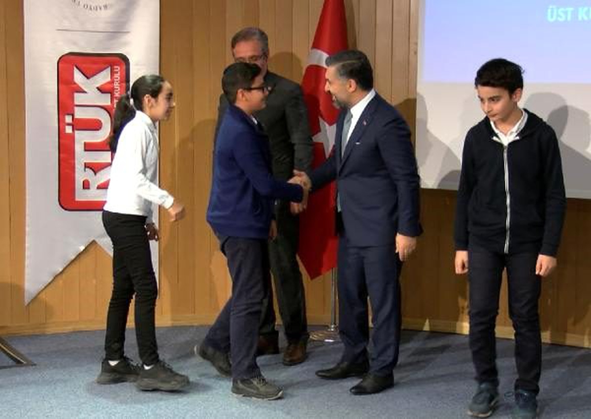 RTÜK Başkanı Şahin: Ortaokul öğrencileri, yeni medyanın bağımlısı