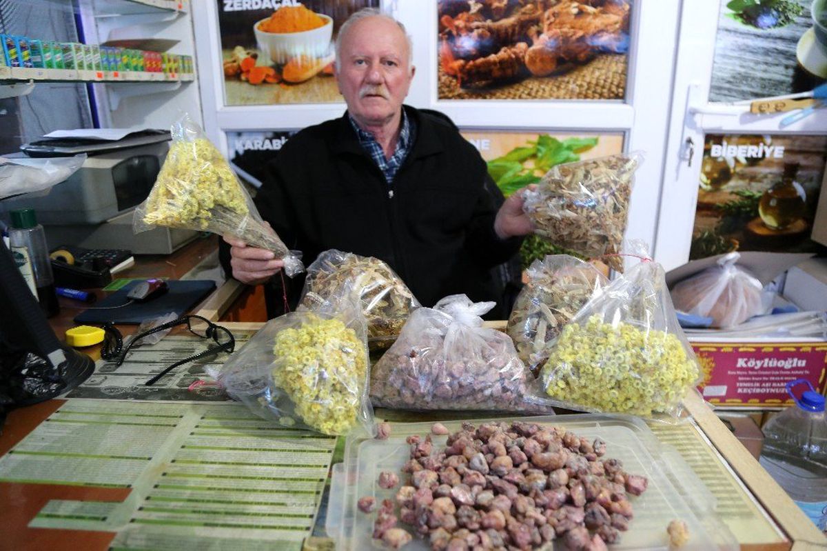 Soğuk havalar aktarlara yaradı