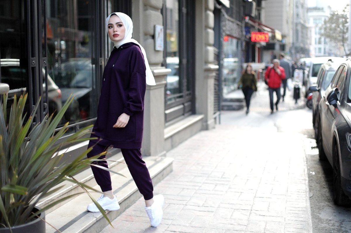 Tesettür modasında da geleneksel alışveriş yerini online mağazalara bıraktı