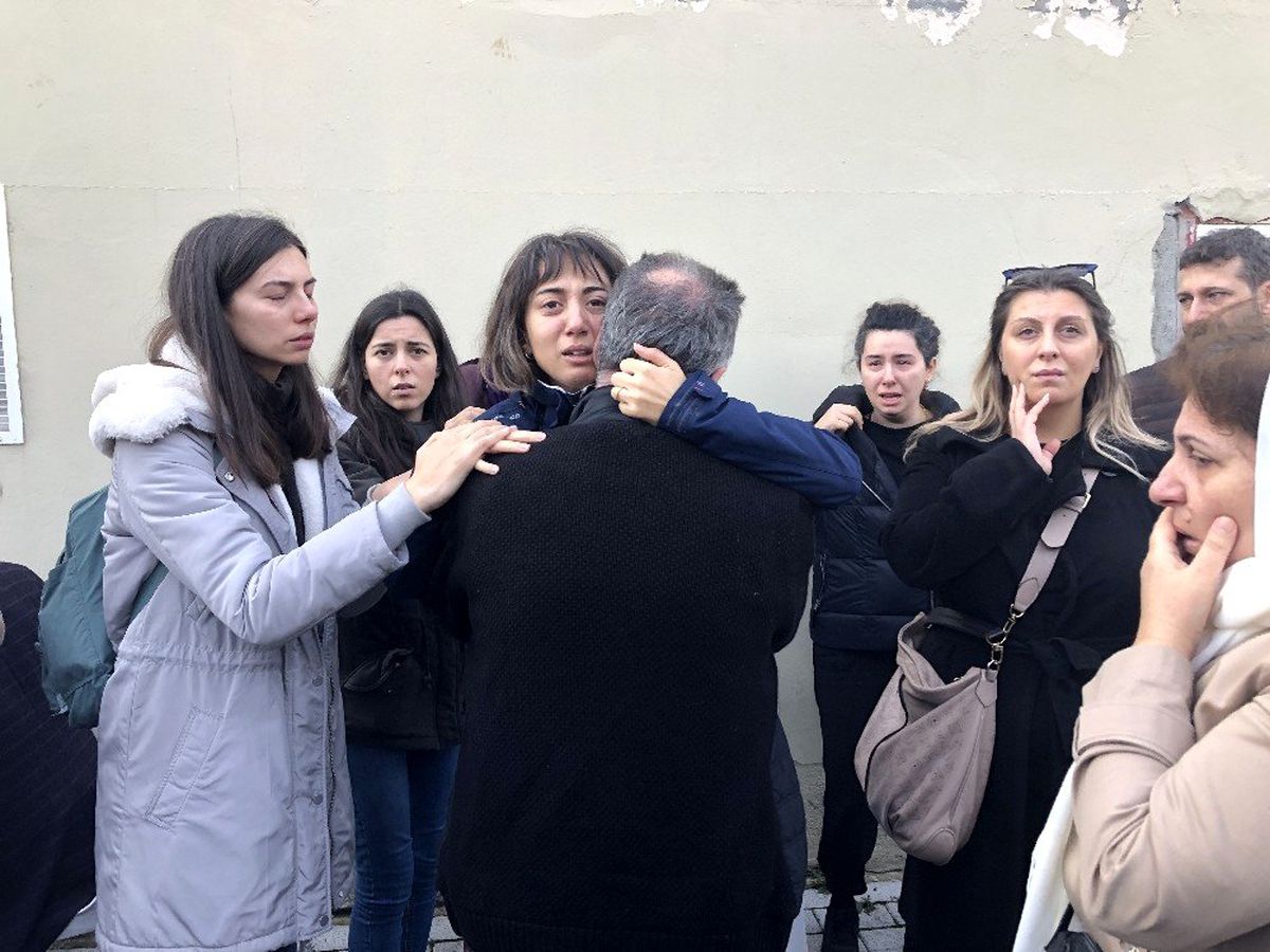 Uludağ\'da kaybolan dağcının eşi sinir krizi geçirdi