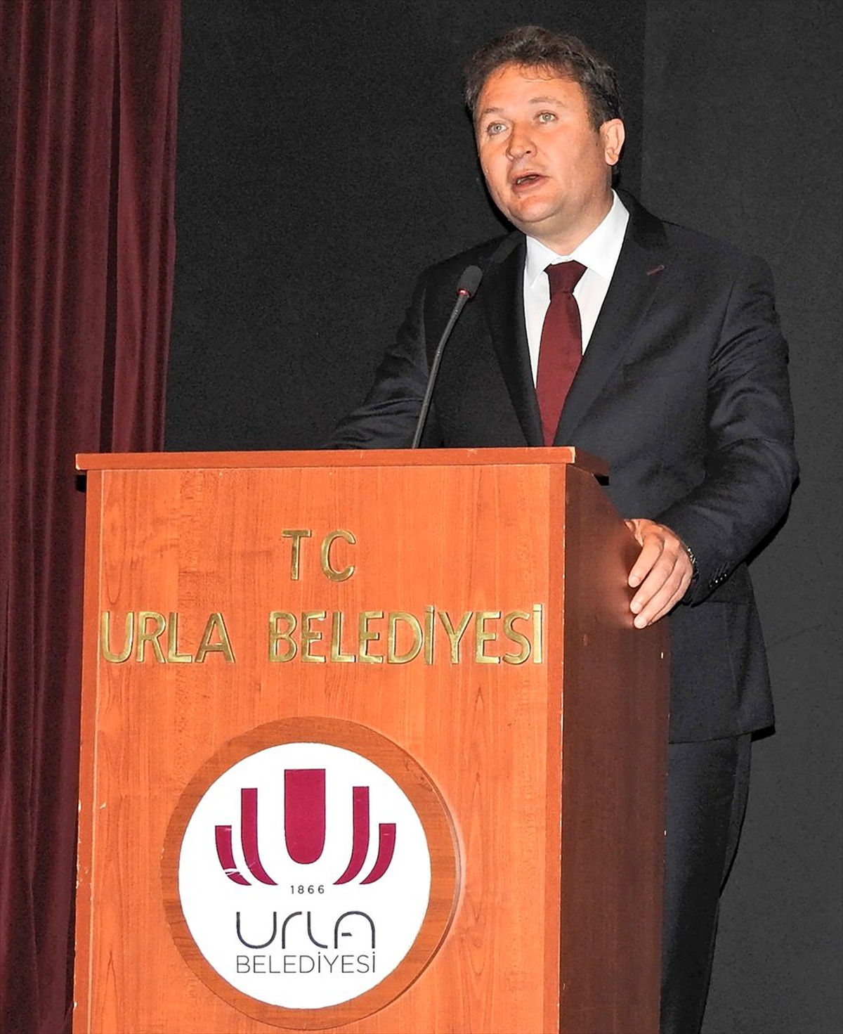 Urla\'da Kıbrıs gazilerine madalya ve beratları takdim edildi