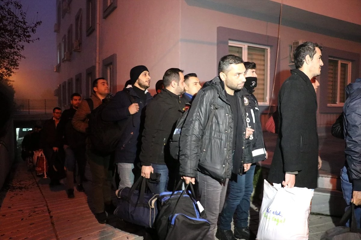Balıkesir merkezli 14 ilde FETÖ\'nün adliye yapılanmasına yönelik operasyonda 2 tutuklama.