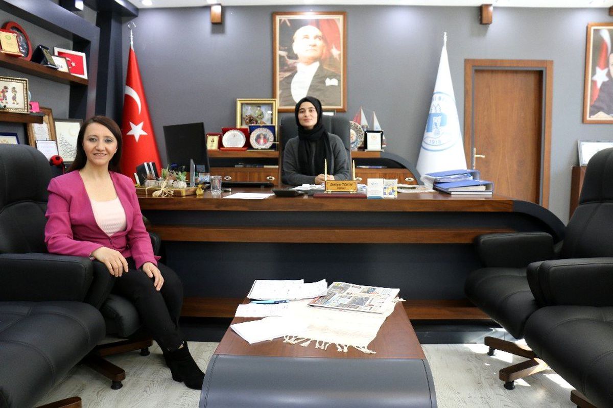 Bir günlüğüne belediye başkanı oldu