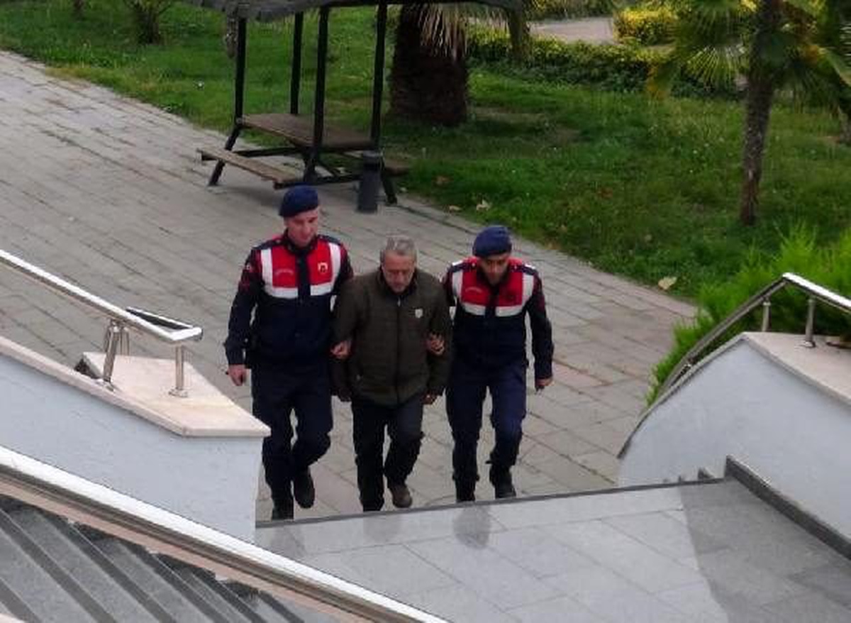 Bursa\'da kaçak kazı yapan 15 kişi gözaltına alındı (2)