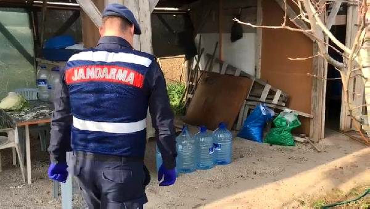 Bursa\'da yılbaşı öncesi kaçak içki operasyonu