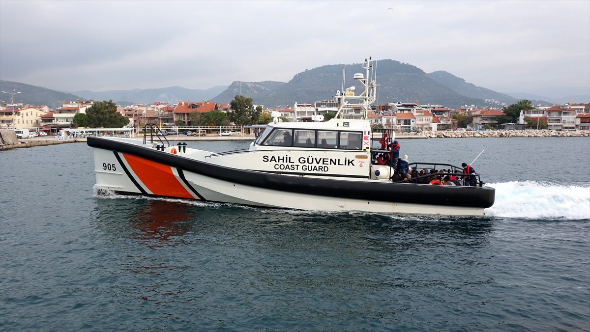 Çanakkale\'de 102 düzensiz göçmen yakalandı