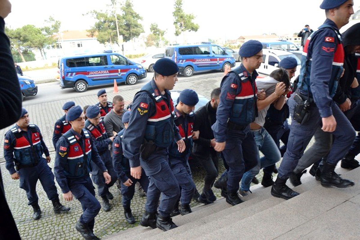 Çanakkale\'de uyuşturucu operasyonunda 3 tutuklama