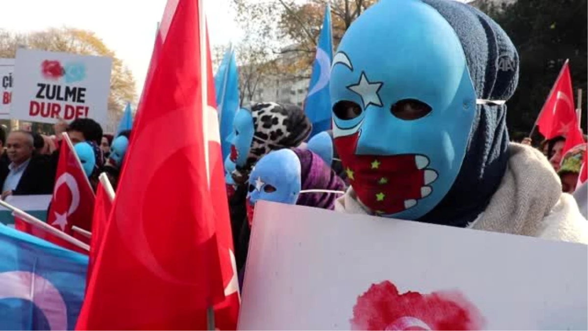 Çin\'in Doğu Türkistan\'daki hak ihlallerine protesto