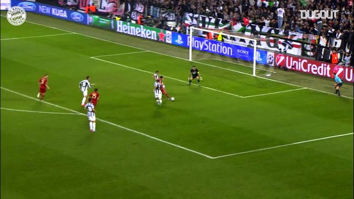  Claudio Pizzaro\'nun Bayern Forması İle Attığı En İyi Goller