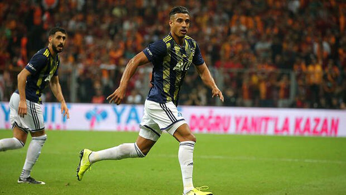 Derbide sol bek görevi yine Dirar\'ın