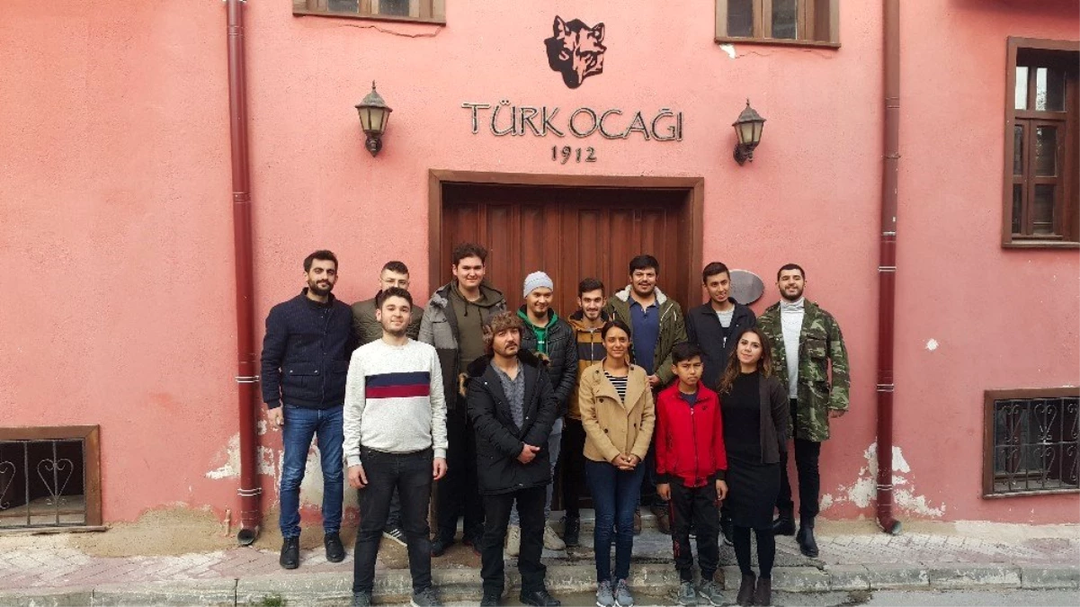 Eskişehir Türk Ocağı\'nda Türkistan pilavı etkinliği
