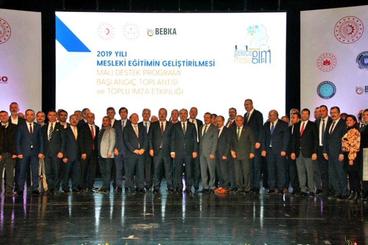 “Geleceğim Mesleğim” için imzalar atıldı