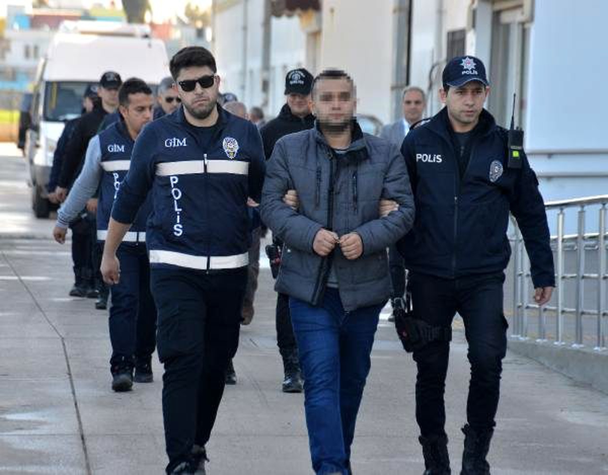 Göçmen kaçaklarının şifreli iletişimi deşifre oldu
