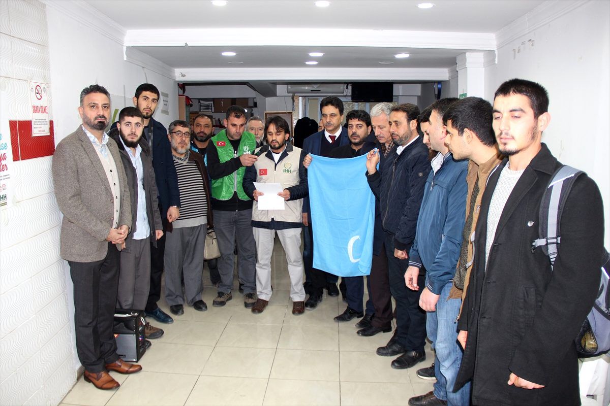 Hatay\'da, Çin\'in Uygur Türklerine yönelik insan hakları ihlalleri protesto edildi