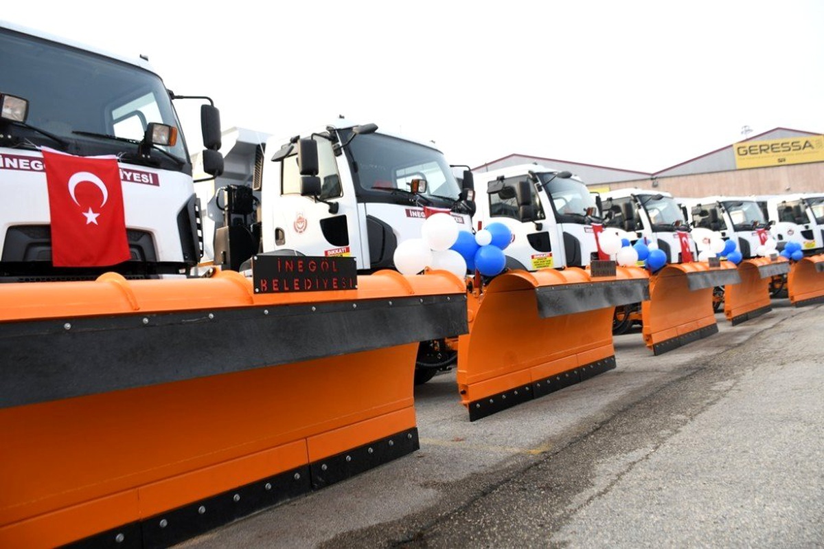 İnegöl Belediyesi\'nden 7 milyonluk araç yatırımı