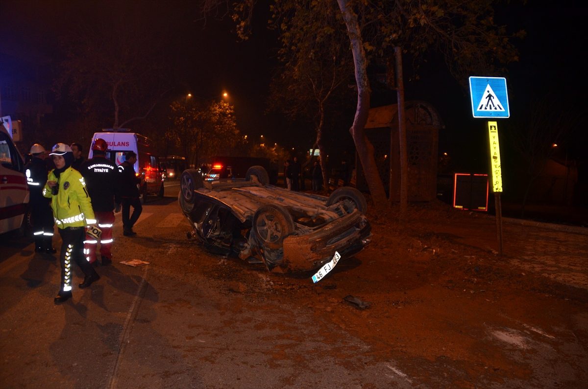 Kahramanmaraş\'ta kamyon ile otomobil çarpıştı: 2 yaralı