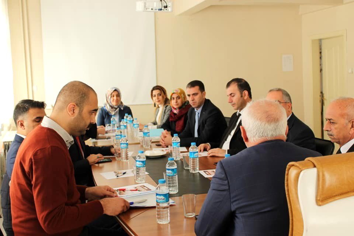 Karakoçan\'da Aile Destek Merkezleri toplantısı