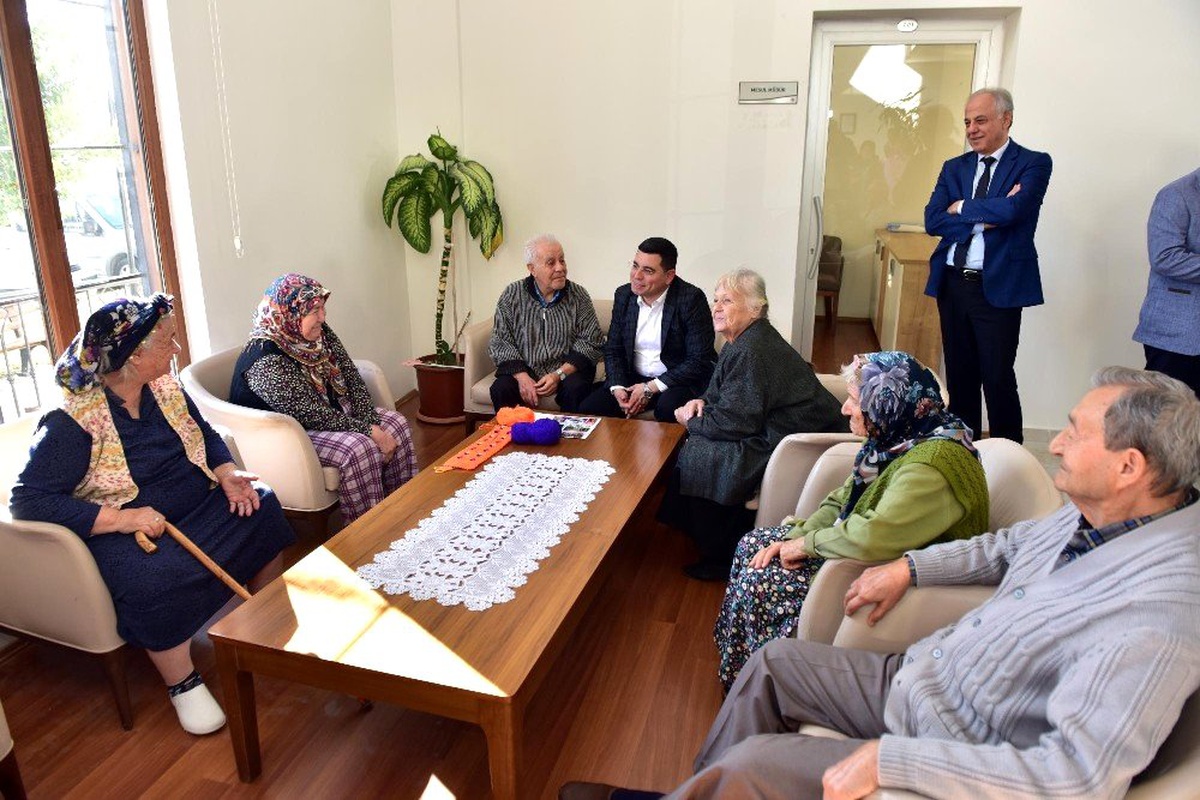 Kepez\'in yaşlıları kültür ve sanatla iç içe olacak