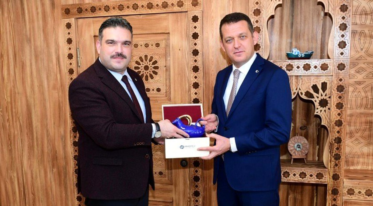 Rektör Prof. Dr. Çomaklı, Safranbolu Kaymakamı Ürkmezer\'i ziyaret etti