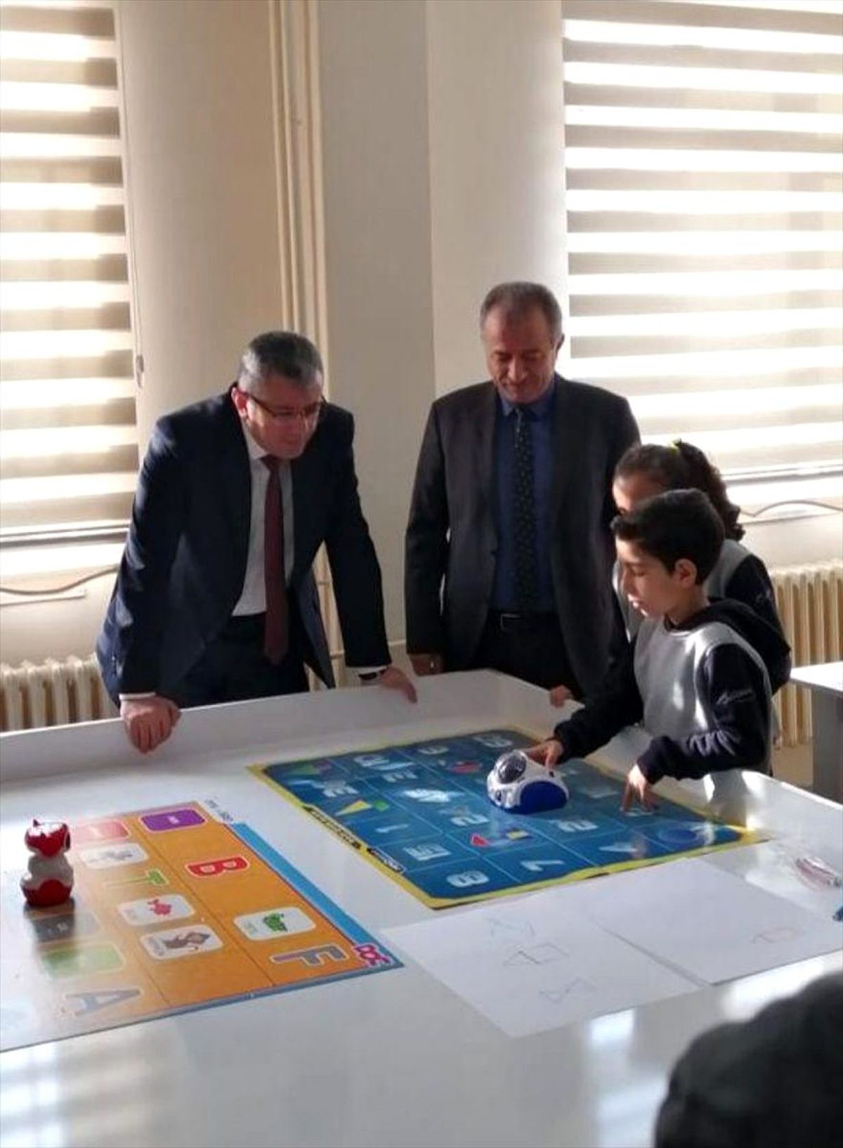 Samandağ\'da "Bilim ve Sanat Atölyesi" sergisi