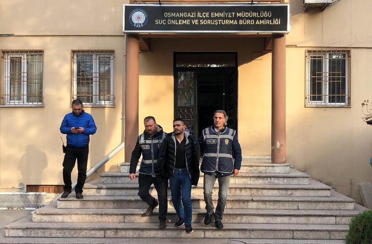 Suç makinası polisten kaçamadı