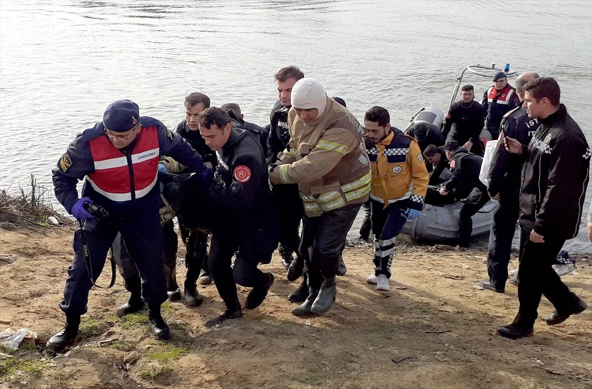 Terkos Gölü\'nde kaybolan 2 kişinin cesedi morga kaldırıldı