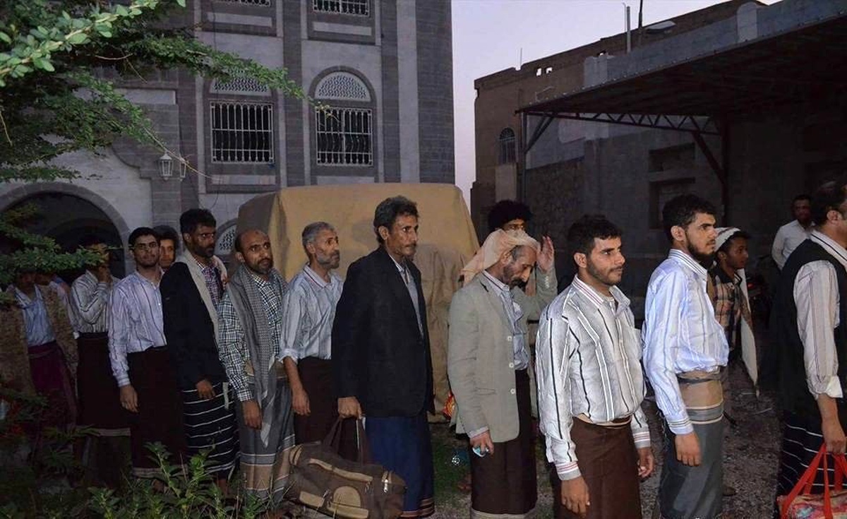 Yemen\'de Husiler ile hükümet güçleri arasında esir takası yapıldı