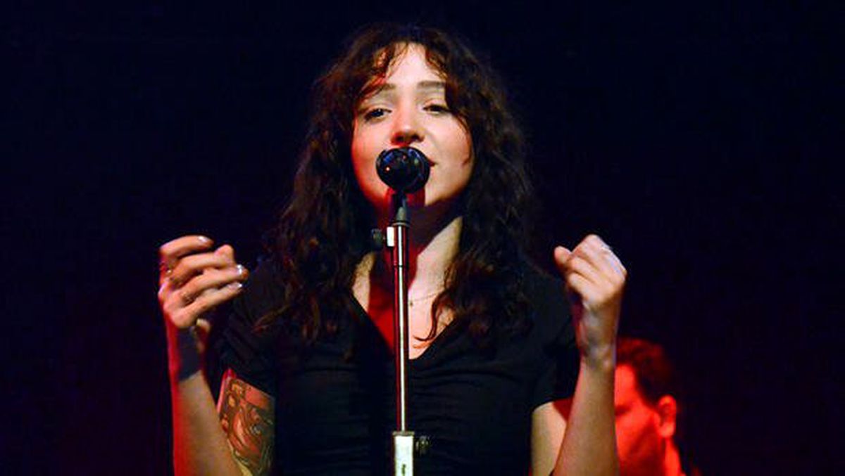 Zeynep Bastık şov
