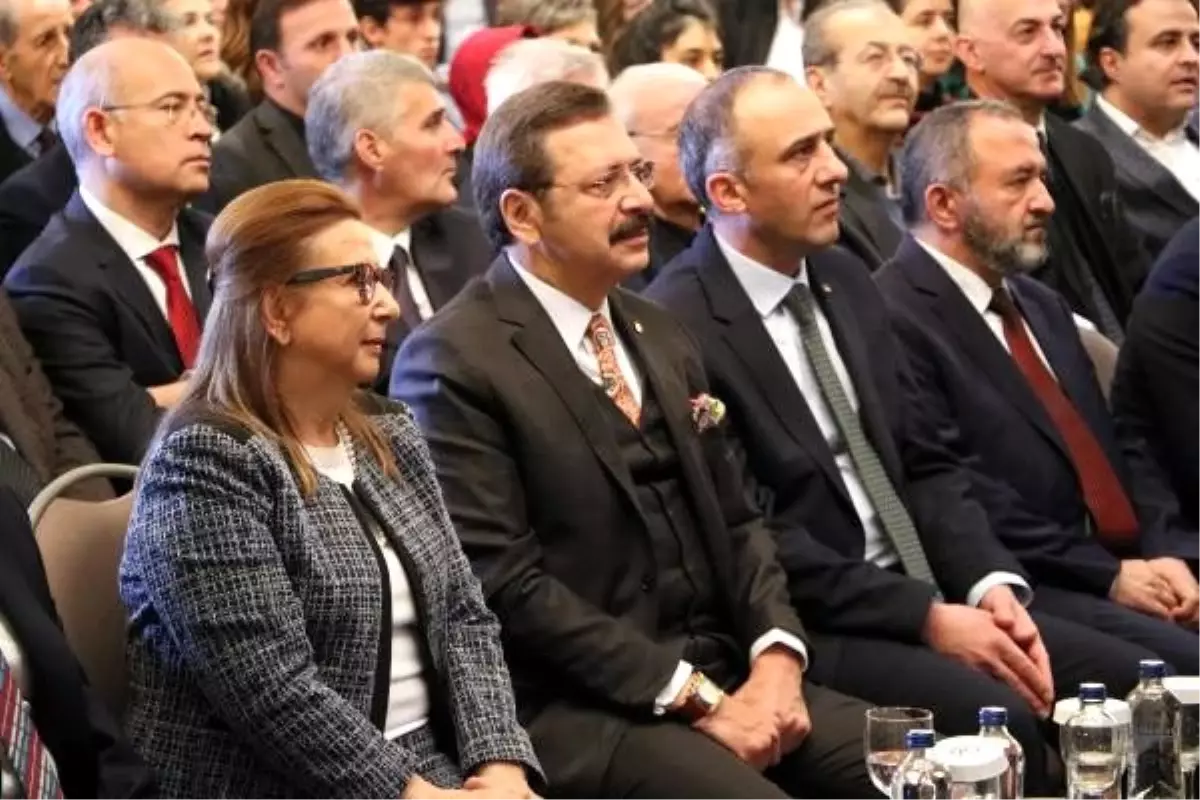 Bakan Pekcan: Demir çelik sektörü üreticilerinin haklarını savunmaya devam edeceğiz