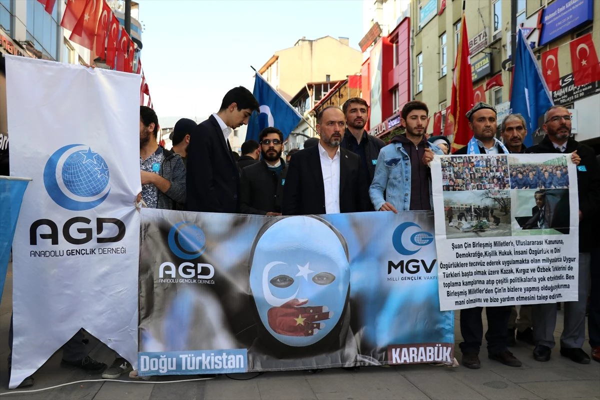 Çin\'in Doğu Türkistan politikaları Karabük\'te protesto edildi