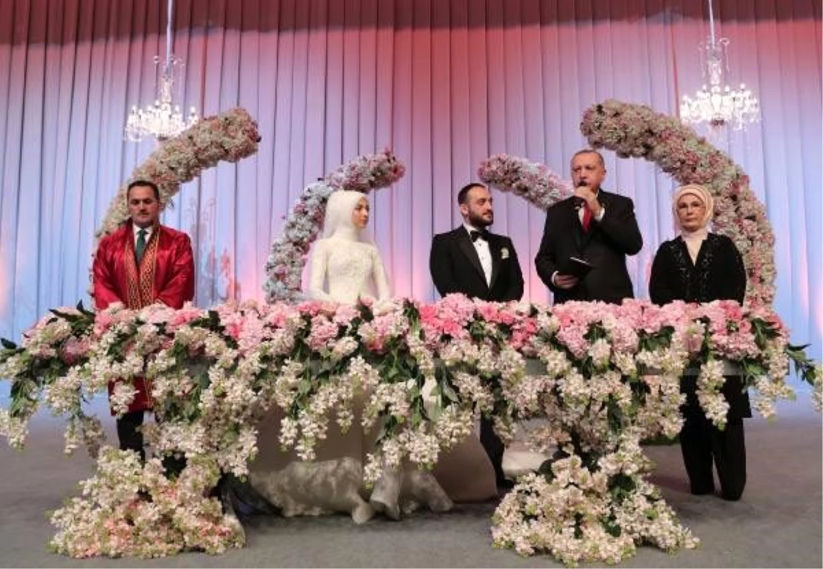 Cumhurbaşkanı Erdoğan, bakanın oğlunun nikah şahidi oldu