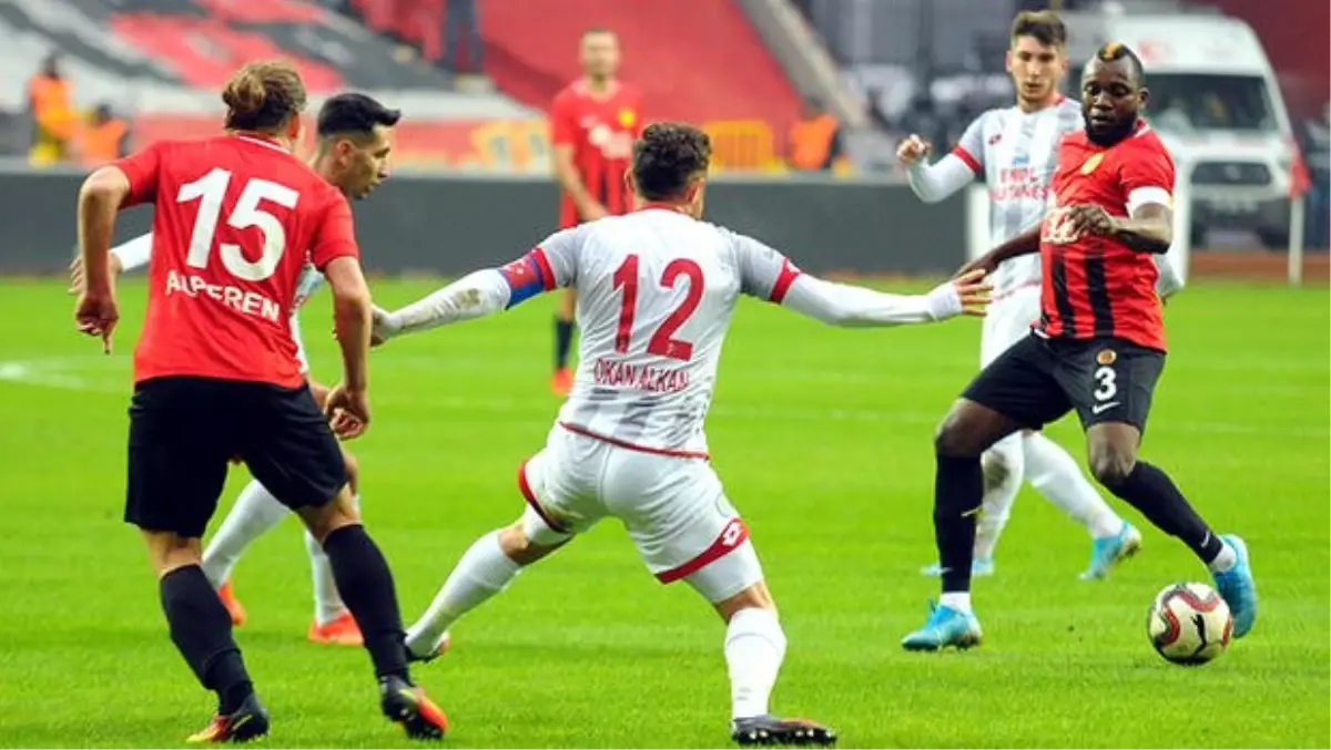 Eskişehirspor 1-2 Ekol Hastanesi Balıkesirspor