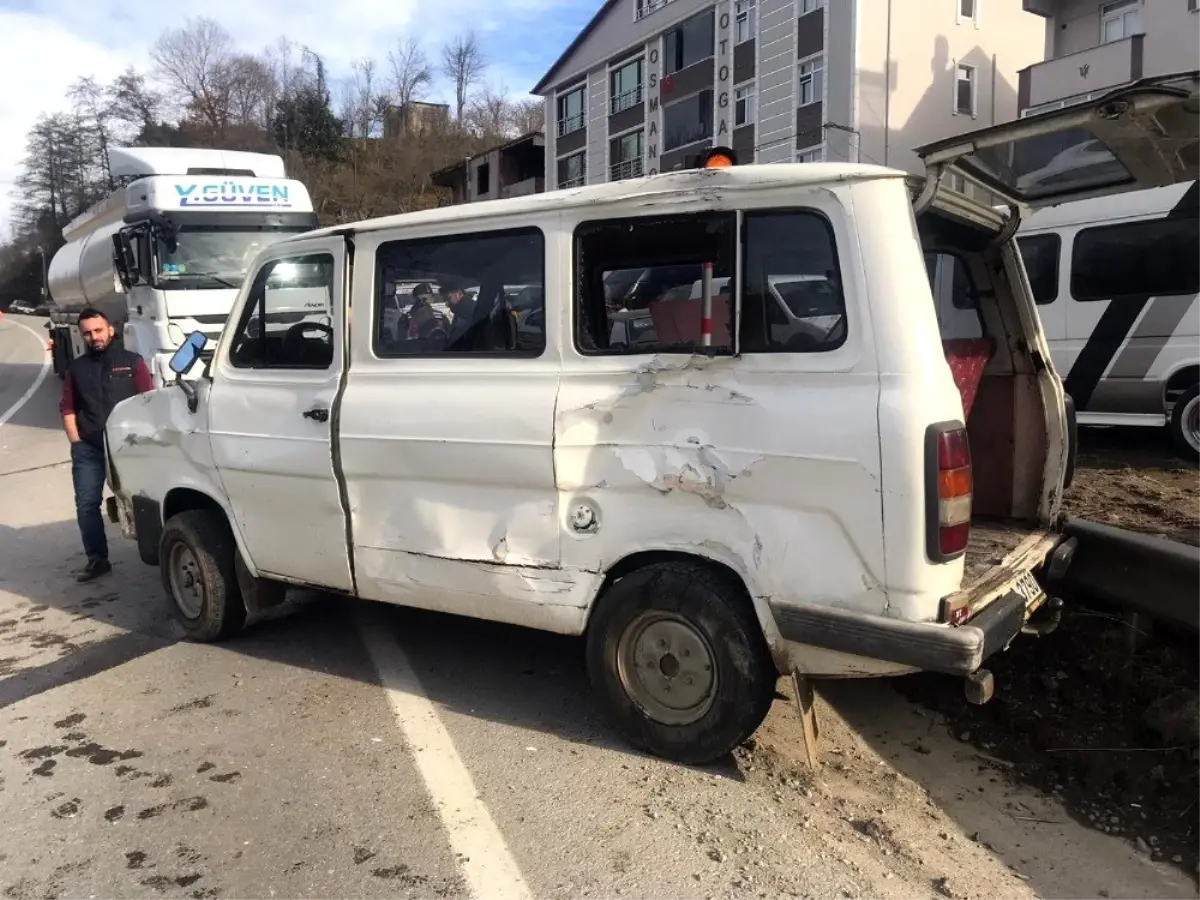 Giresun\'da trafik kazası: 2 yaralı