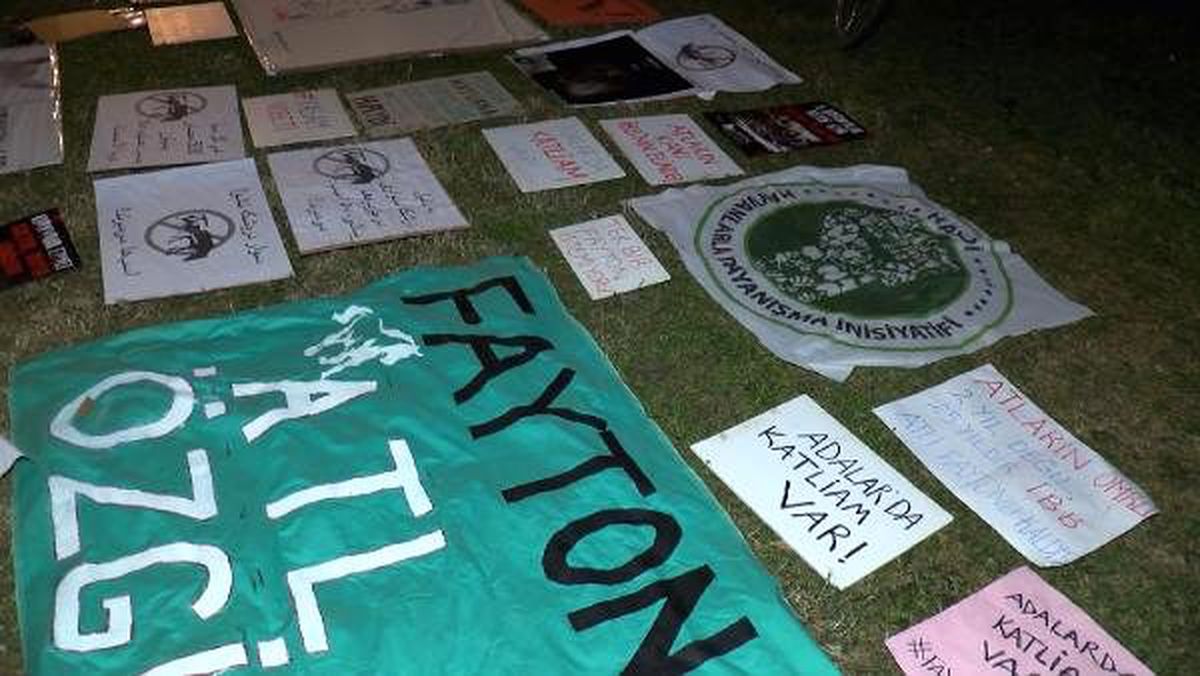 İBB önünde fayton protestosu 2. akşamında; Çadırlarda sabahladılar