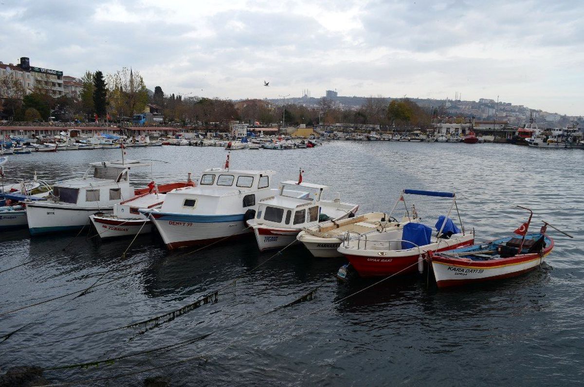 Marmara\'da deniz ulaşımına lodos engeli