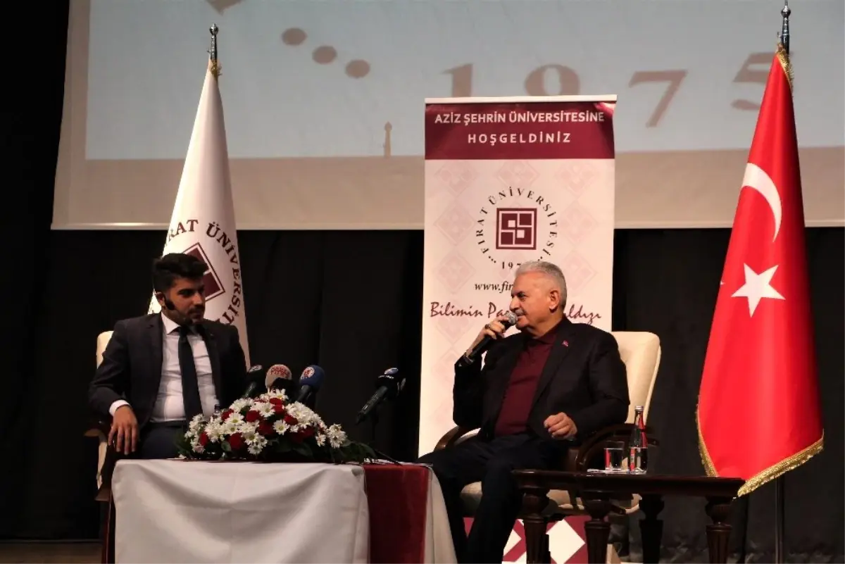 Binali Yıldırım\'ın "Koltuk elden gitti" esprisi herkesi güldürdü